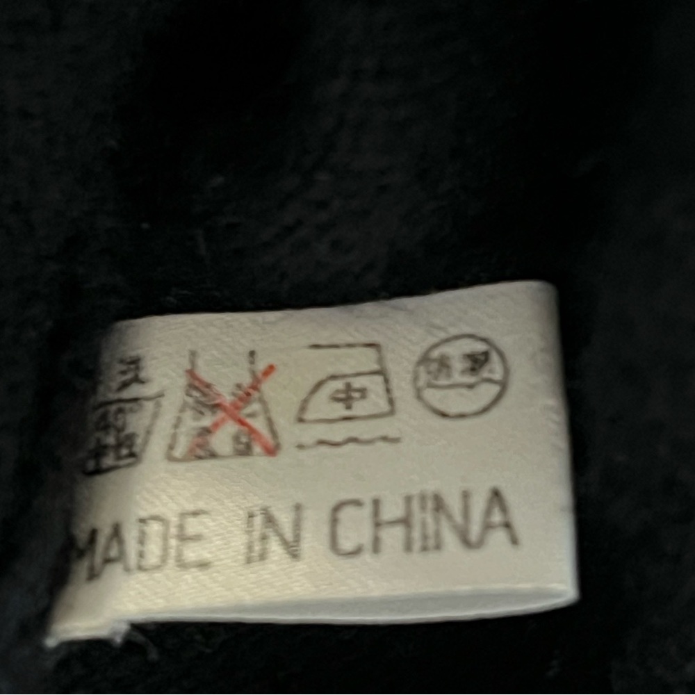 RECORD 100% Cashmere Black Mock Neck Sweater - Picture 7 of 9